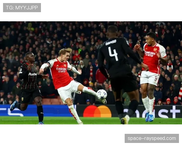 拜仁慕尼黑全队飞抵伦敦，备战对阵阿森纳的欧冠关键战役